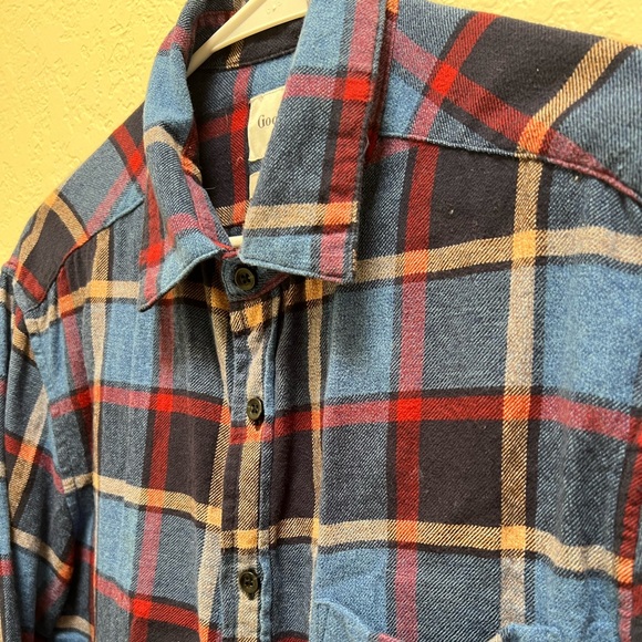 Goodfellow Plaid Shirt - Picture 3 of 3